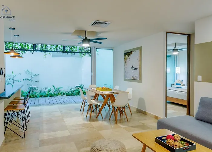 With Patio, Rooftop & Pool Close To The - Danzamar 2 Apartamento *